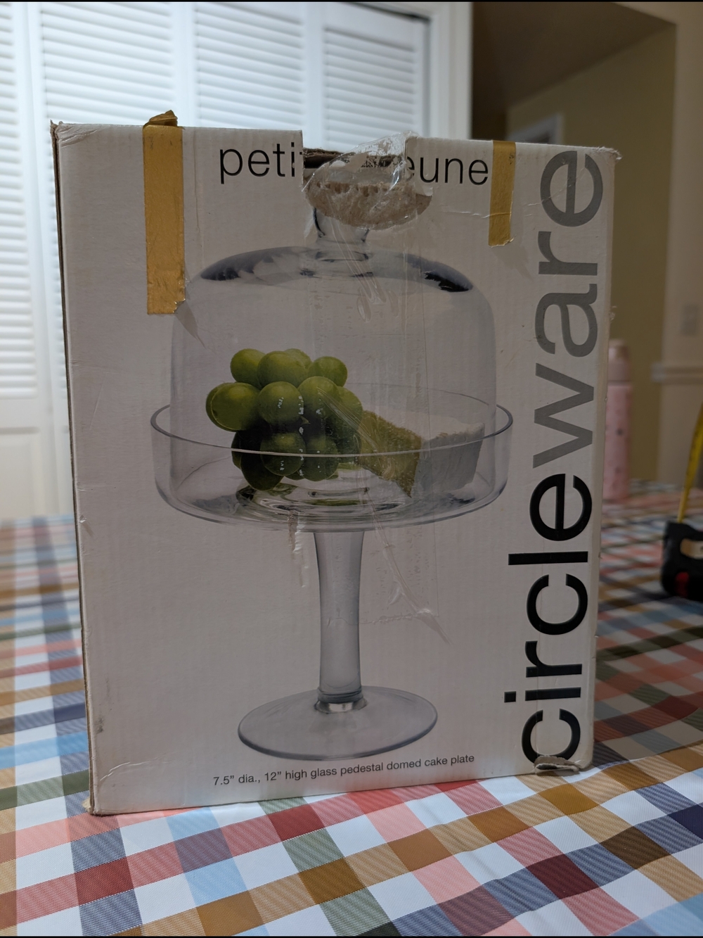 Circleware Glass Pedestal Cake Stand with Dome - Clear - Picture 4 of 6